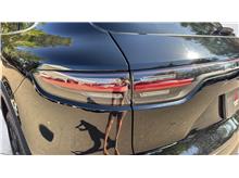 Vehicle Thumb #24