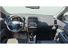Vehicle Thumb #16