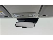Vehicle Thumb #26