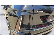 Vehicle Thumb #38