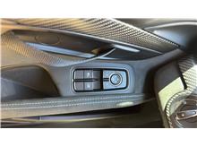 Vehicle Thumb #26