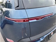 Vehicle Thumb #21