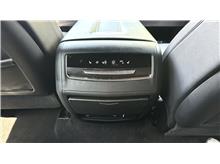 Vehicle Thumb #22