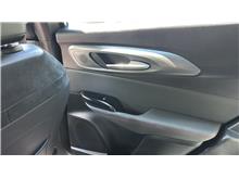 Vehicle Thumb #19