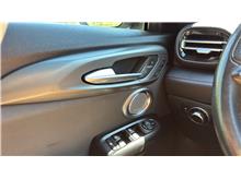 Vehicle Thumb #34