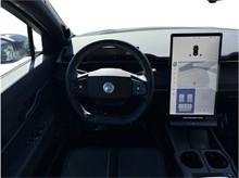 Vehicle Thumb #14