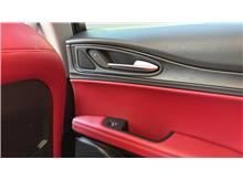 Vehicle Thumb #17