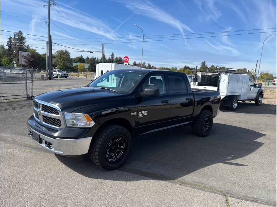 2022 Ram 1500 Classic Crew Cab