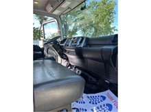 Vehicle Thumb #13