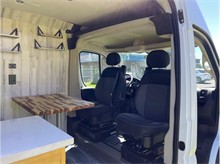 Vehicle Thumb #18