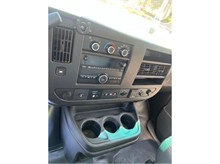 Vehicle Thumb #10