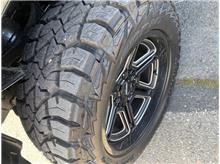 Vehicle Thumb #9