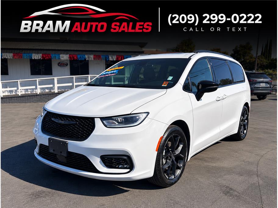 2025 Chrysler Pacifica