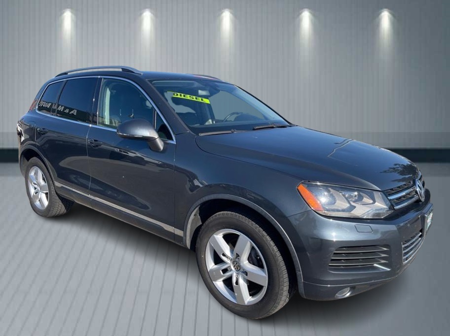 2012 Volkswagen Touareg from A & M Auto