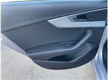 Vehicle Thumb #17