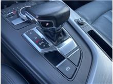 Vehicle Thumb #22