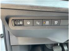 Vehicle Thumb #17