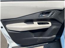 Vehicle Thumb #8