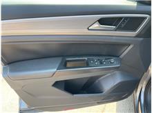 Vehicle Thumb #7