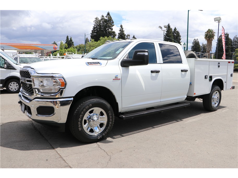 2024 Ram 2500 Crew Cab from Elias Motors Inc