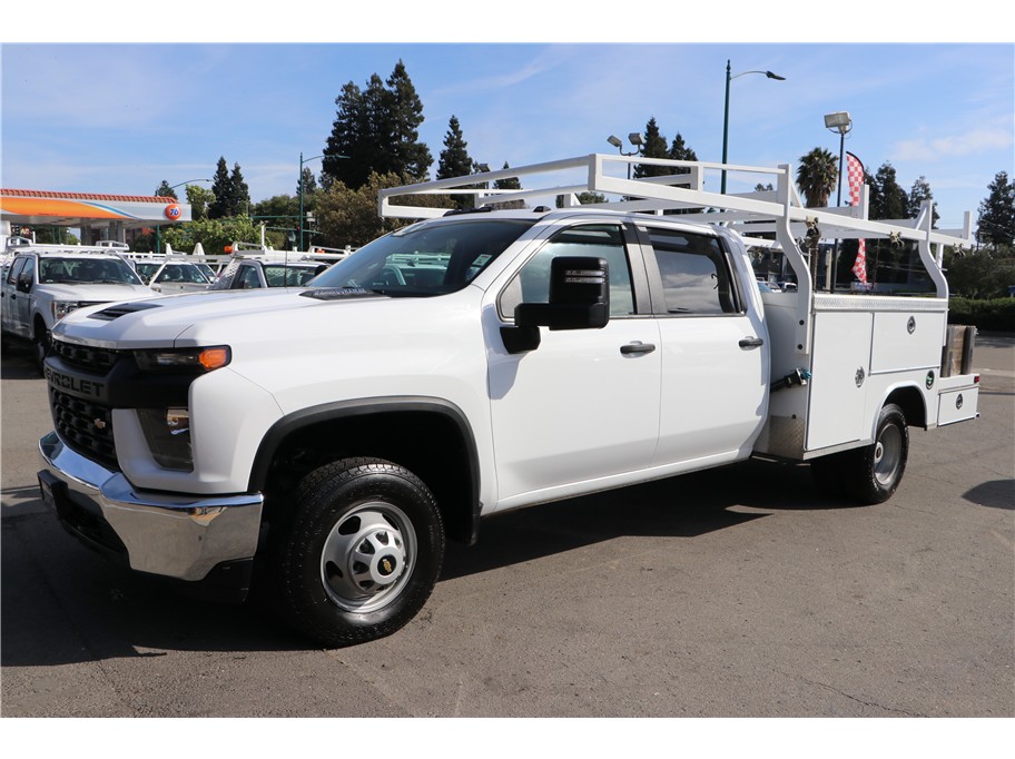 2022 Chevrolet Silverado 3500 HD Crew Cab & Chassis from Elias Motors Inc