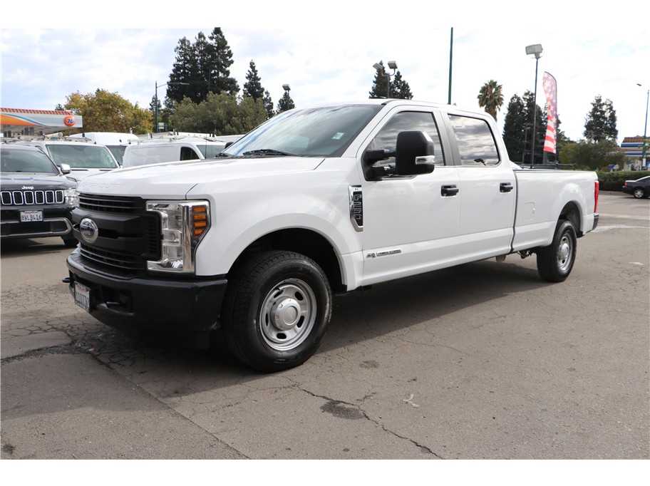 2019 Ford F250 Super Duty Crew Cab from Elias Motors Inc
