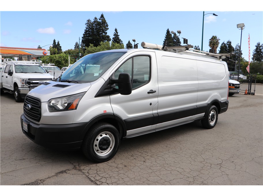 2019 Ford Transit's photo
