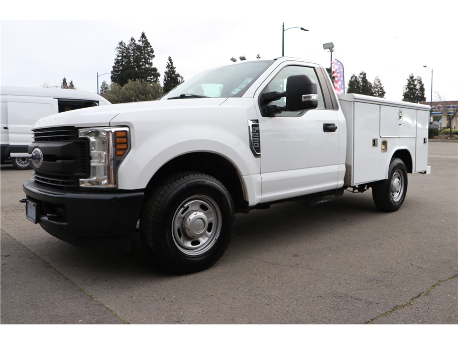 2018 Ford F-250 XL Regular Cab 8' Box's photo