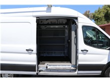 Vehicle Thumb #9