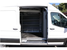 Vehicle Thumb #9