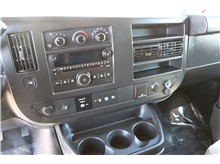Vehicle Thumb #14