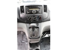 Vehicle Thumb #16