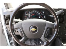 Vehicle Thumb #16