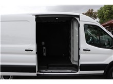 Vehicle Thumb #9