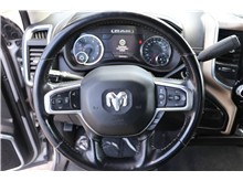 Vehicle Thumb #17