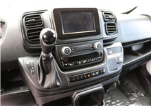 Vehicle Thumb #15