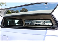 Vehicle Thumb #12