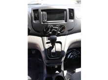Vehicle Thumb #15