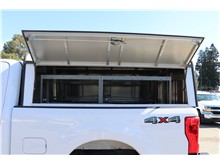 Vehicle Thumb #13