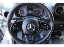 Vehicle Thumb #13