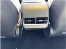 Vehicle Thumb #21