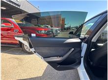 Vehicle Thumb #16