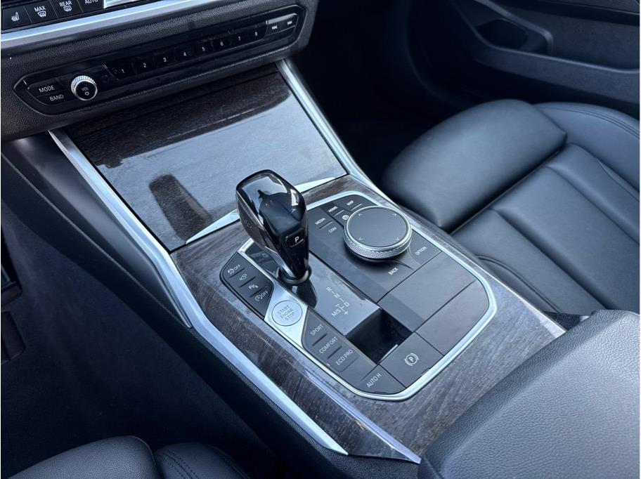 2019 BMW 3 Series 330i - Photo 25