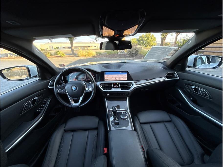 2019 BMW 3 Series 330i - Photo 32