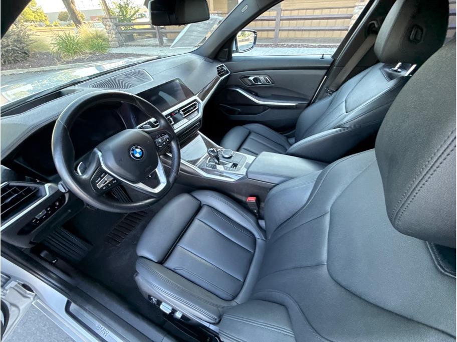 2019 BMW 3 Series 330i - Photo 7
