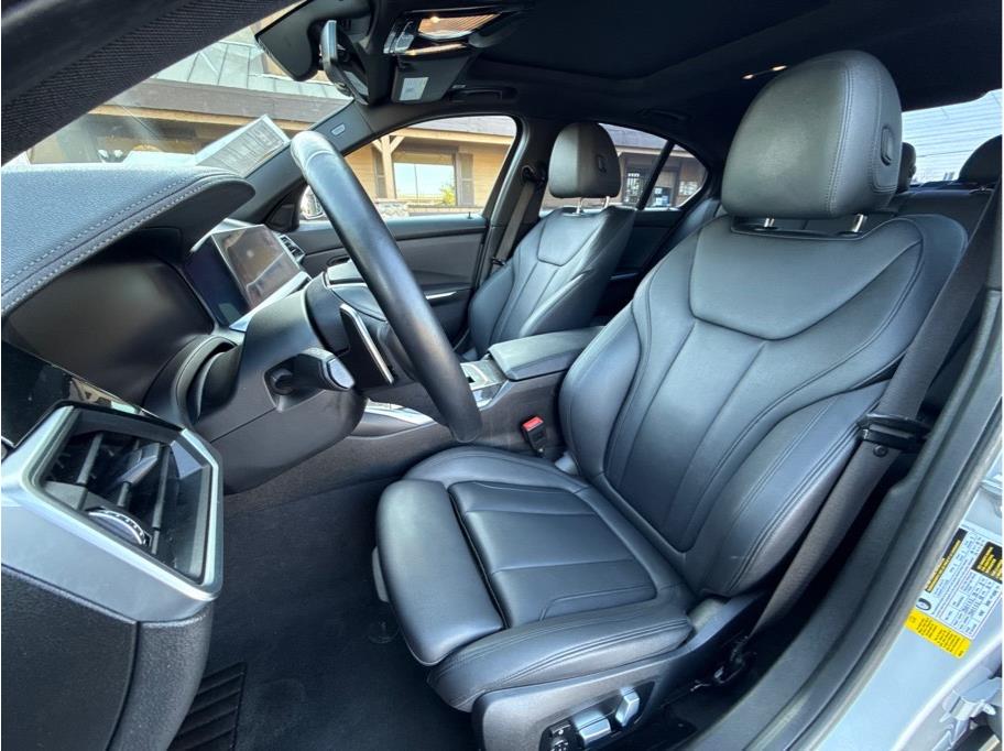 2019 BMW 3 Series 330i - Photo 8