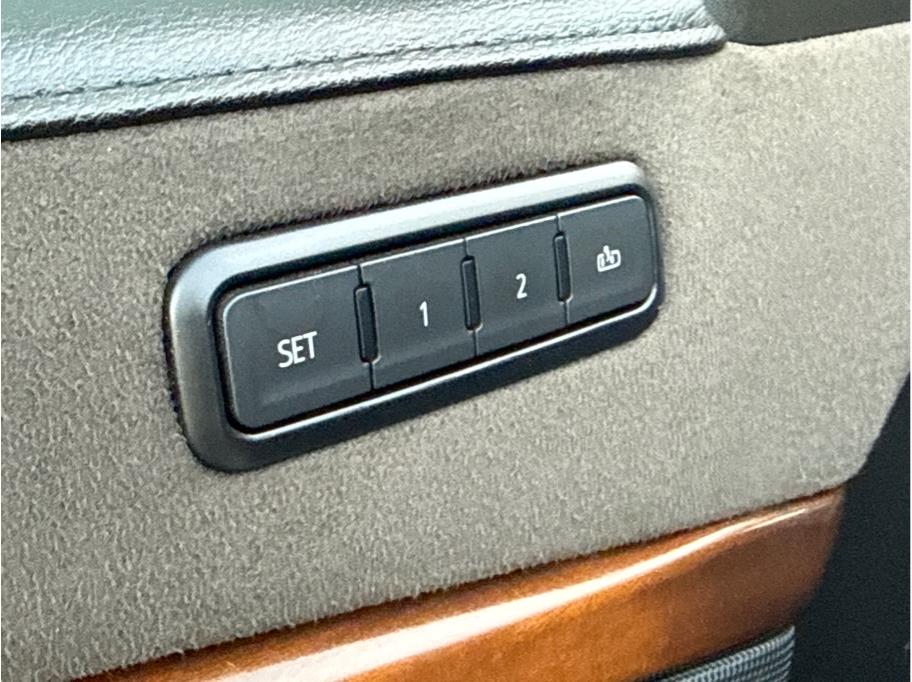 2019 Cadillac Escalade Luxury - Photo 22