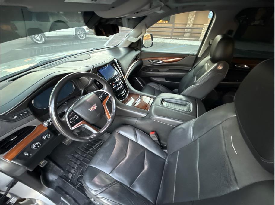 2019 Cadillac Escalade Luxury - Photo 56