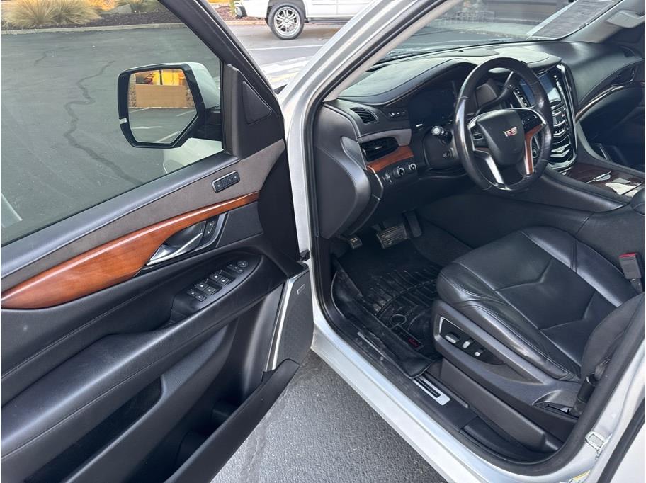 2019 Cadillac Escalade Luxury - Photo 67