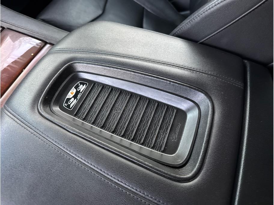 2019 Cadillac Escalade Luxury - Photo 79